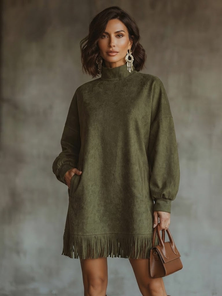 Gabrielle | Abito in suede svedese con colletto alto e frange