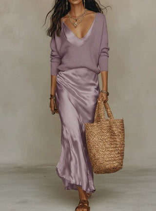 Juliette | Completo abito satinato con maglione leggero