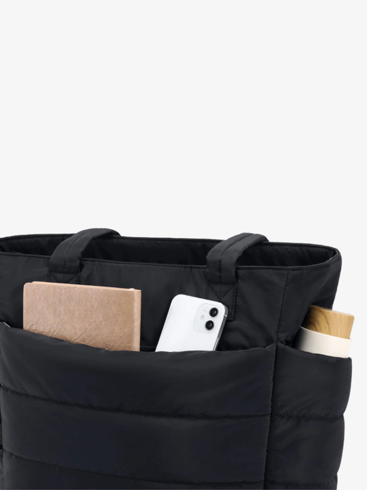 Lily | Borsa a spalla imbottita con tasche laterali